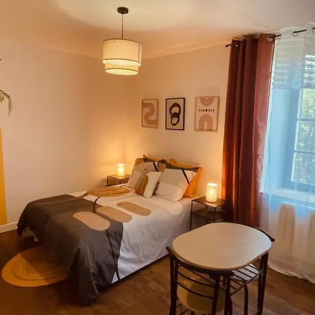 Appartement Le Romelia - Wifi Fibre - Calme - Parking à Angoulême Extérieur photo