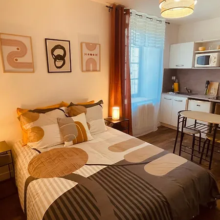 Appartement Le Romelia - Wifi Fibre - Calme - Parking à Angoulême Extérieur photo